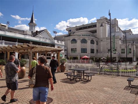 RVing Beach Bums: Churchill Downs, Louisville, KY