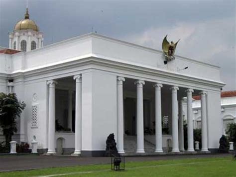 Istana Negara, Istana Kepresidenan di Jalan Veteran Jakarta | linimassa.id