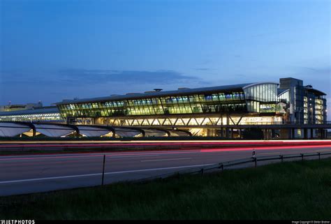 EDDP | Airport | Terminal | Stefan Bratner | JetPhotos