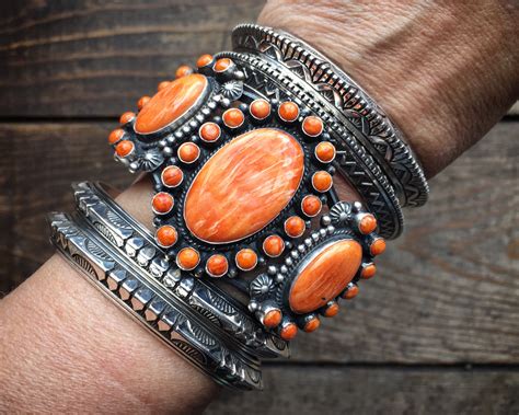 Navajo Sterling Silver Orange Spiny Oyster Cuff Bracelet, Native American Indian Cluster Jewelry