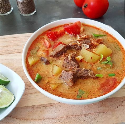 Soto Betawi - Jakarta Beef Soup Recipe - RecipeGuru