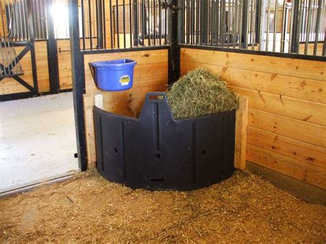 Hay And Grain Feeder For Horses - Homes & Apartments for Rent