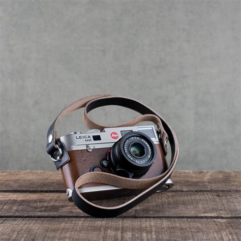 Kensington Leather Camera Strap | Black | Leica, Nikon, Fujifilm