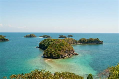 Hundred Islands National Park Stock Photo - Image of coast, philippines: 23439822