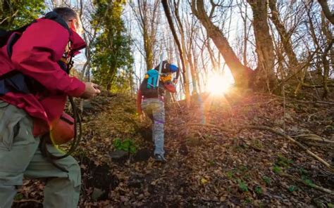 Hiking Safety Tips: Everything You Should Know! - OutdoorSpree