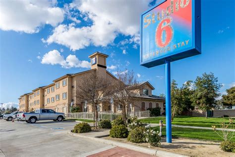 Studio 6 Extended Stay Hotel Bakersfield, CA - See Discounts