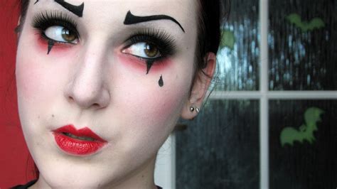 Lena Lednicka: Pierrot the Clown [MAKEUP TUTORIAL]