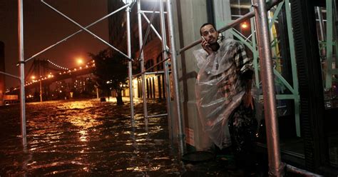 A Timeline of Hurricane Sandy - The New York Times