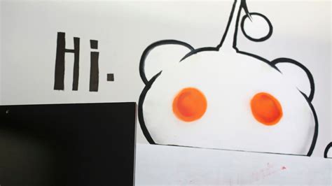 Reddit is the best social media site because it gets community right