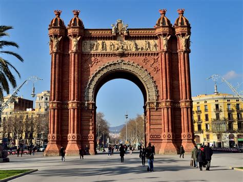 Arc de Triomf, Barcelona, 1888 | Barcelona architecture, Barcelona, Barcelona travel