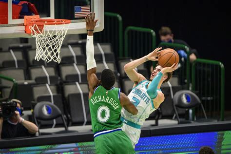 Charlotte Hornets: LaMelo Ball Shines in Win Against the Mavericks