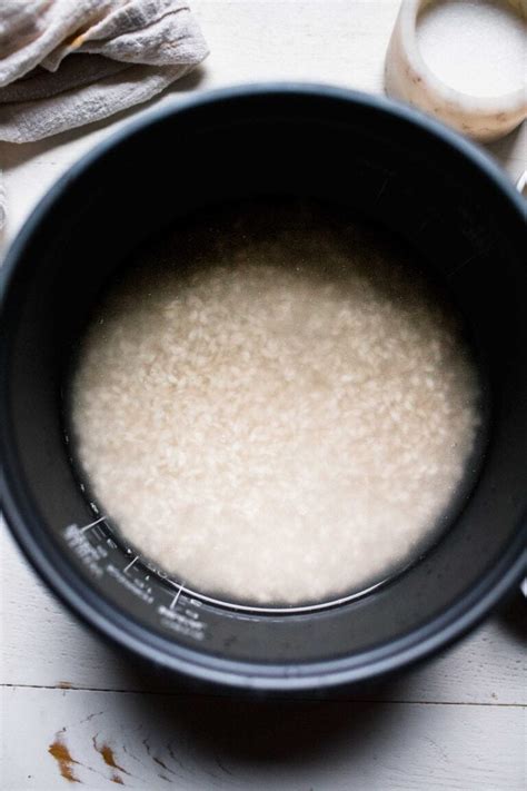 How to Make Sushi Rice in a Rice Cooker