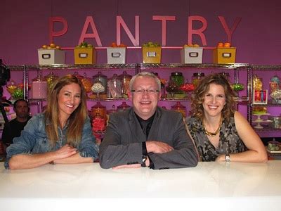 our cupcake wars judges | Cupcake wars, Food network tv shows, Live tv