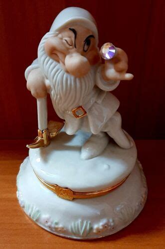 Lenox Disney Snow White and Seven Dwarfs Treasure Boxes Set of (7 ...