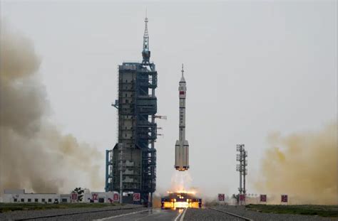 China launches new crew for space station, with eye to putting astronauts on moon before 2030 ...