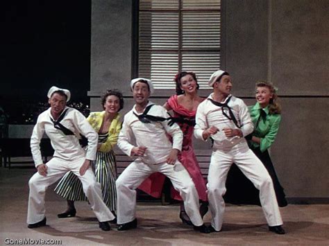 Vintage Pearl: The Review - On the Town