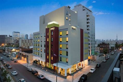 Holiday Inn L.I. City - Manhattan View (Long Island City, New York) - Hotel Reviews - TripAdvisor