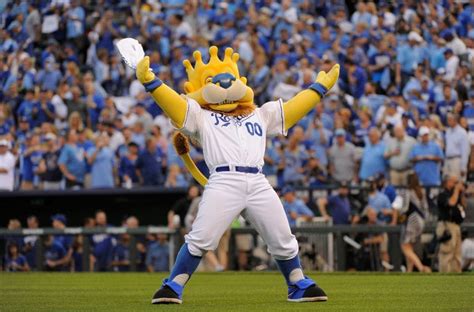 Kansas City Royals Mascot Sluggerrr Bobblehead Giveaway