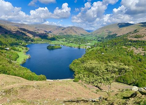 Loughrigg Fell Mountain Information