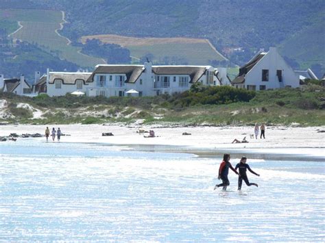 Kommetjie - small town along the coast of the Cape Peninsula - Cape ...