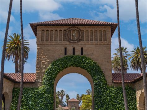 Stanford Admissions & Stanford University Admissions - Latest Info