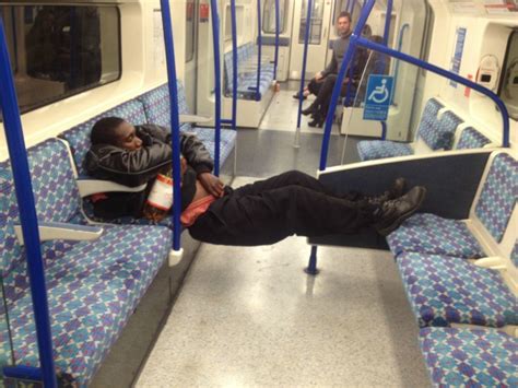 Funny Pictures Of People Sleeping - Indiatimes.com