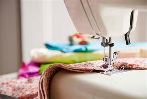 Brother vs Singer Sewing Machines Compared: Which Is Better? - Craft ...