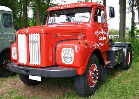 Historic Truck Brands - Historic Vehicles