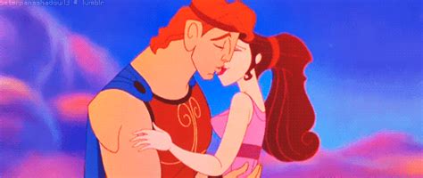 Disney Kiss GIF - Find & Share on GIPHY