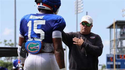 Florida Gators Fall Camp 2023: Notes and ILB Focus on Day 4 - Sports Illustrated Florida Gators ...