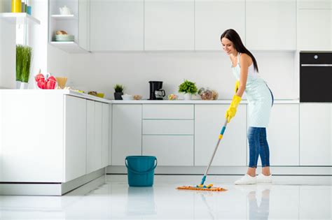 How To Perform A Quick Kitchen Deep Clean | Galleon Supplies