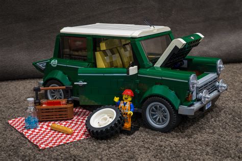 LEGO Mini Cooper and VW Camper Van | Comparision between the… | Flickr