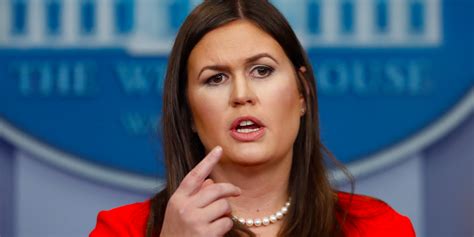 Sarah Huckabee Sanders on Trump reading Hillary Clinton's new book ...