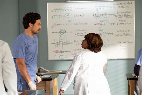 Grey's Anatomy recap: Season 16, Episode 2 | EW.com