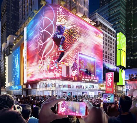 In Times Square, two historic theaters get ready for the spotlight - Curbed NY