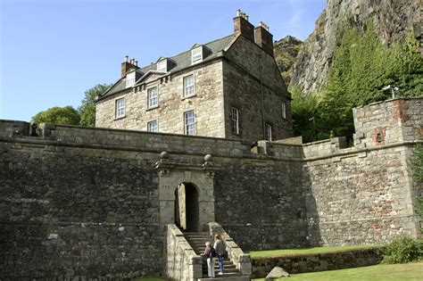 Dumbarton Castle | VisitScotland