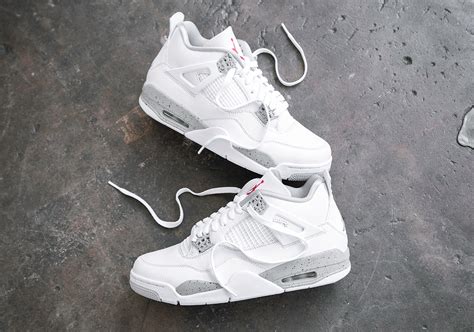 Air Jordan 4 White Oreo CT8527-100 Store List | SneakerNews.com