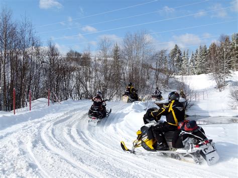 Quebec Snowmobile Destination Tour / Intrepid Snowmobiler