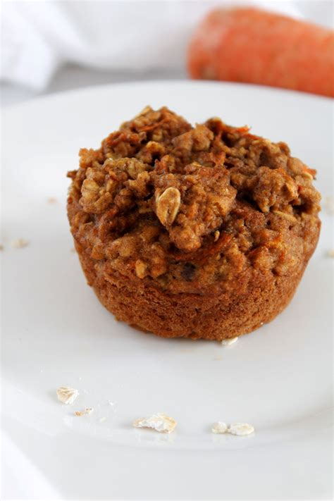 Oatmeal-Carrot Cake Muffins - Pallet and Pantry