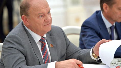 Communist Party Leader Zyuganov Says He’s Not Running for President (Yet)