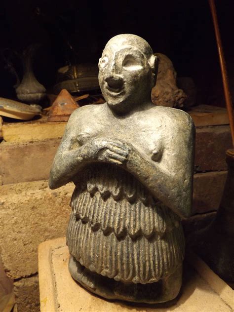 Sumerian temple statue - Mesopotamia - Replica of rare ancient ...