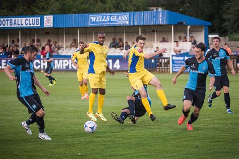 Wealdstone FC History » Wealdstone 1 – 2 Wycombe Wanderers