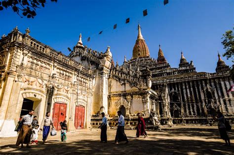 Ananda Temple - The Legendary White-Snow Temple in Bagan