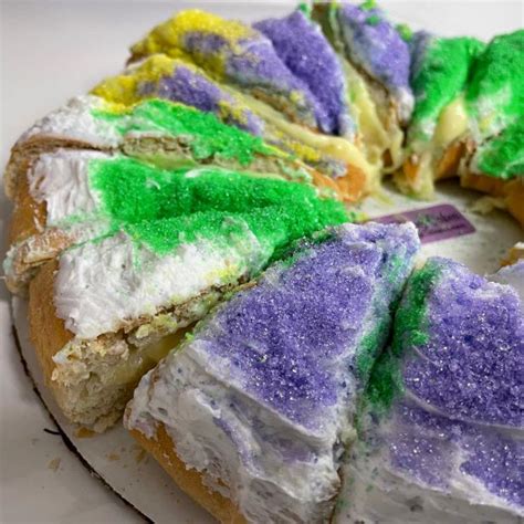 Best King Cake Delivery Services 2024 | Shopping : Food Network | Food ...