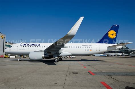 First A320 with Sharklets for Lufthansa