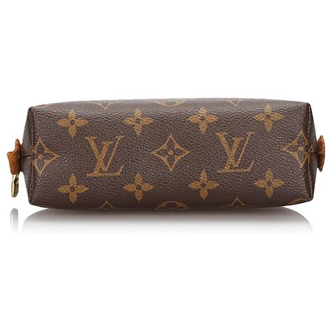 Trousse Louis Vuitton Marron :: Keweenaw Bay Indian Community