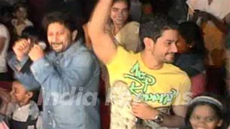 Golmaal 3 cast celebrate success of their film with underprivileged ...