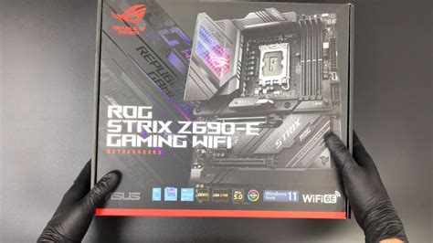 ASUS ROG STRIX Z690 E Gaming WiFi Motherboard Unboxing and Overview - YouTube