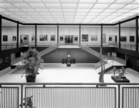 AD Classics: Munson-Williams-Proctor Arts Institute / Philip Johnson | ArchDaily