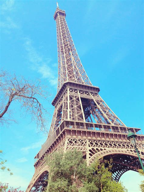 Eiffel Tower Resin Sculptures